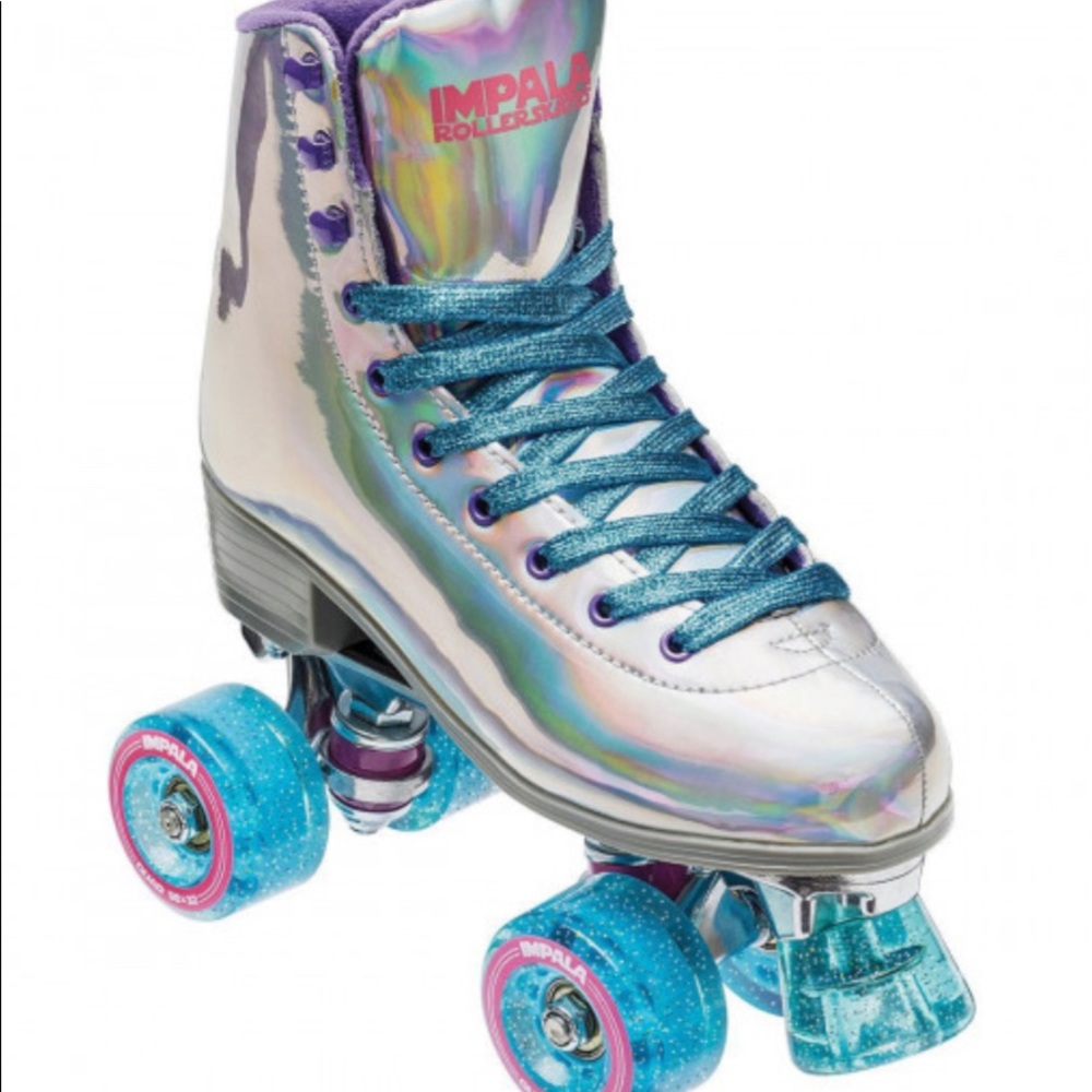 Impala Holographic quad skates
